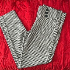 Zara pants size M